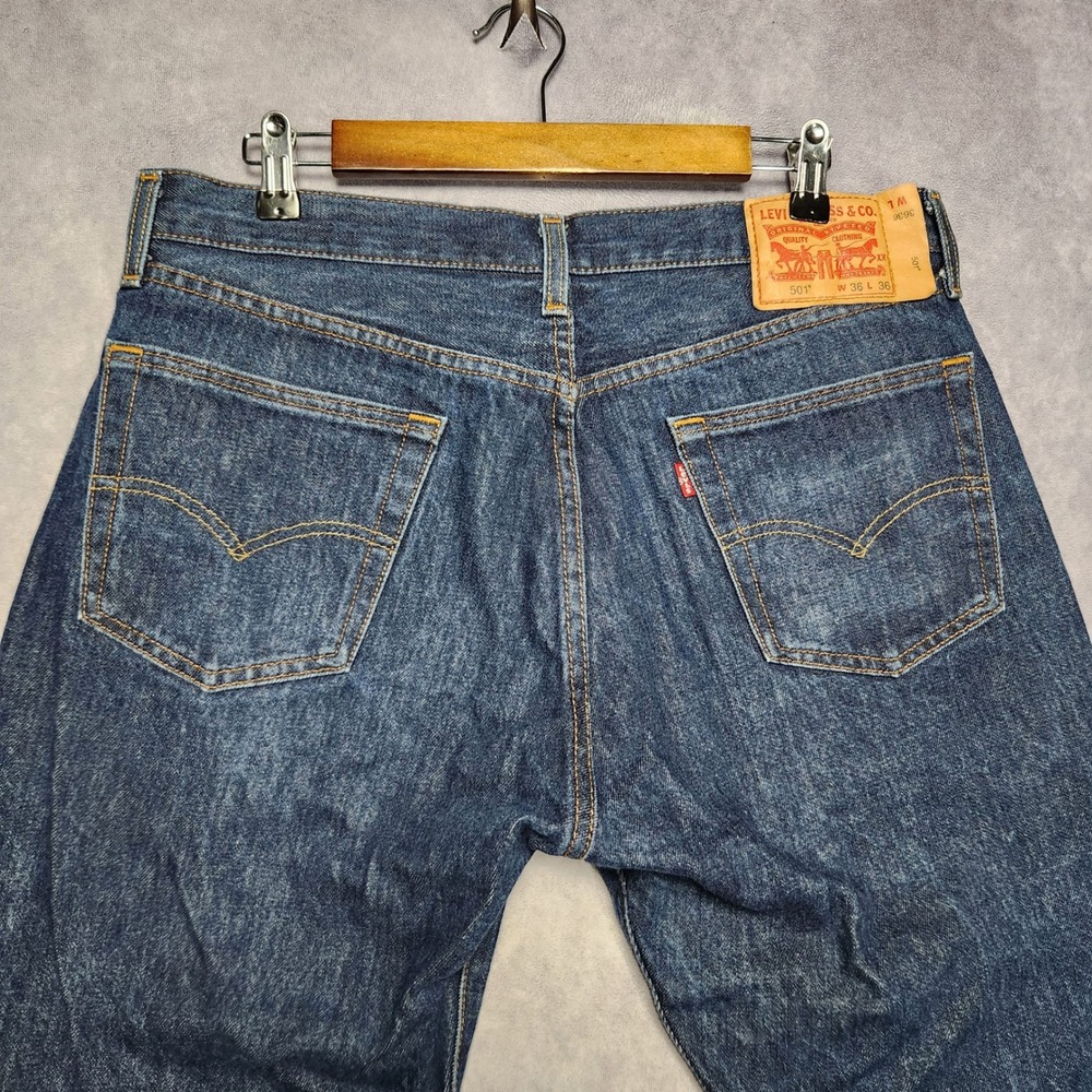 Levis 501 Original Fit Mens Straight Leg Button Fly Jeans (34x36 actual) 36x36